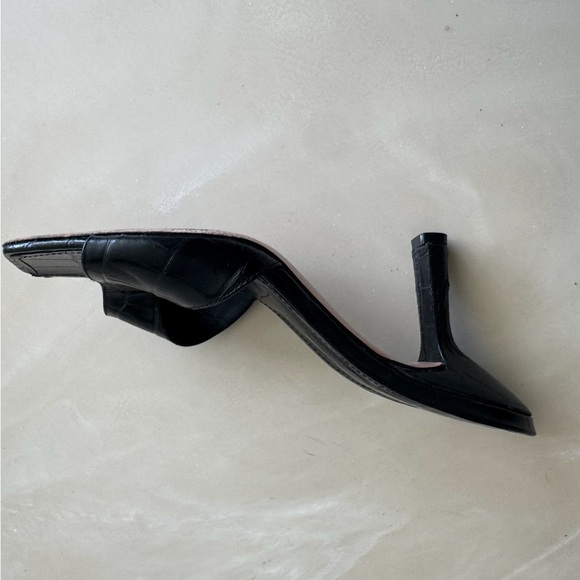 Schutz Posseni 90MM Embossed Leather Sandals - Picture 6 of 7